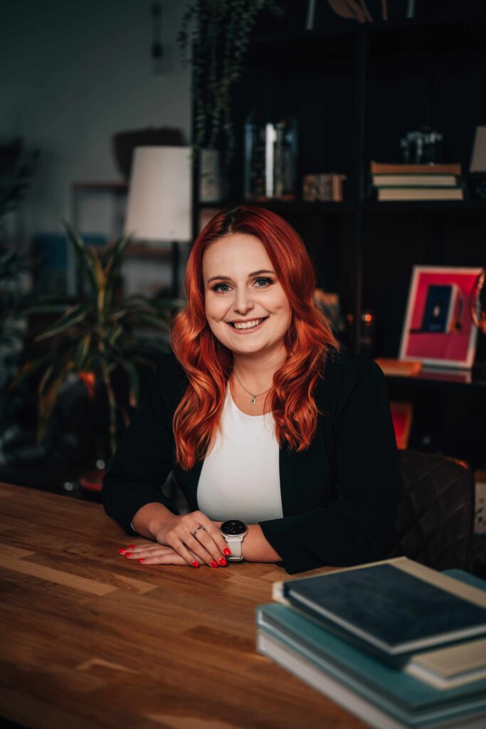 Tereza Mydlářová, finanční poradkyně